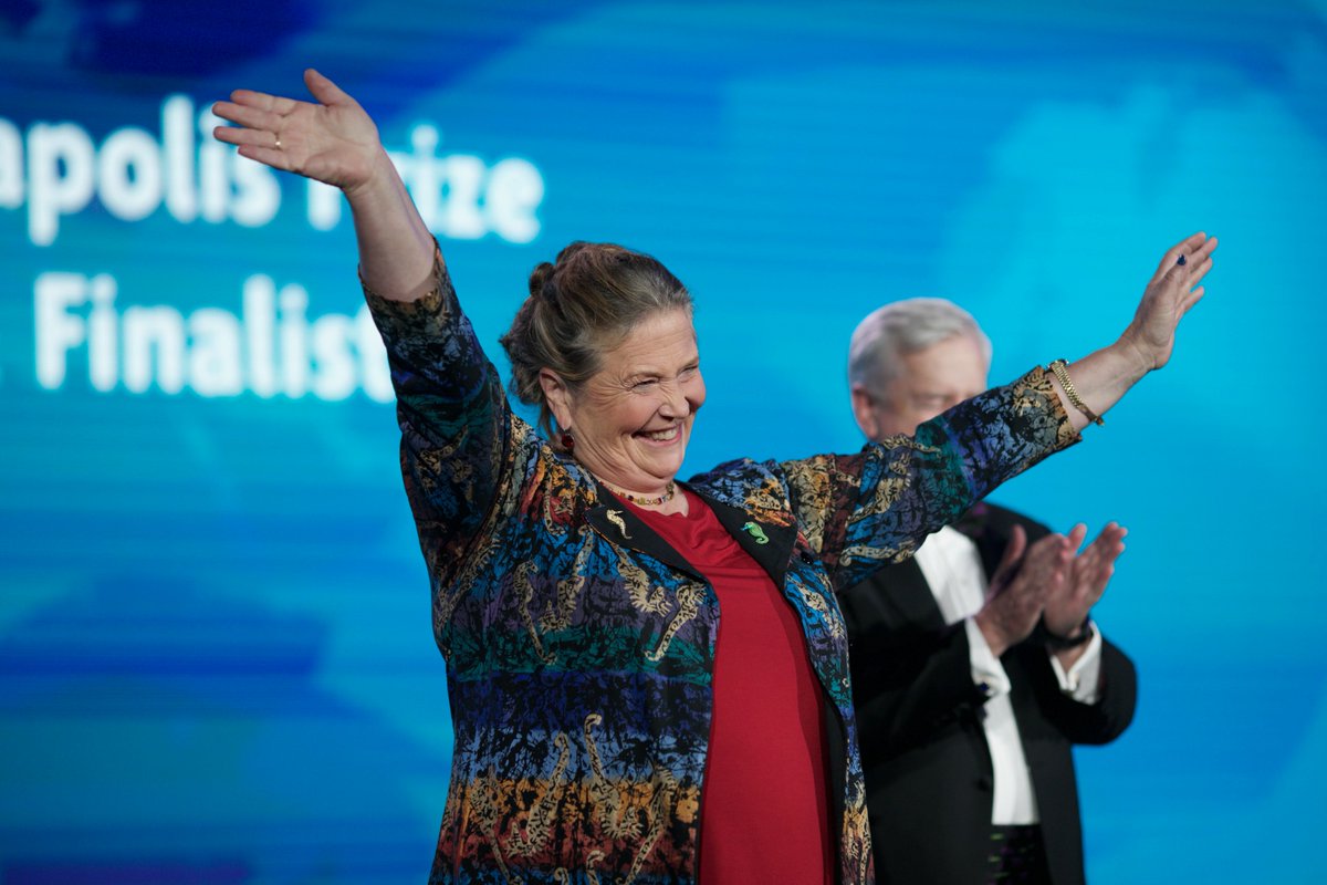 IndyPrize's tweet photo. Cheers heard 'round the room for our 2021 Prize Winner @AmandaVincent1 https://t.co/zp0WIuZJ4W