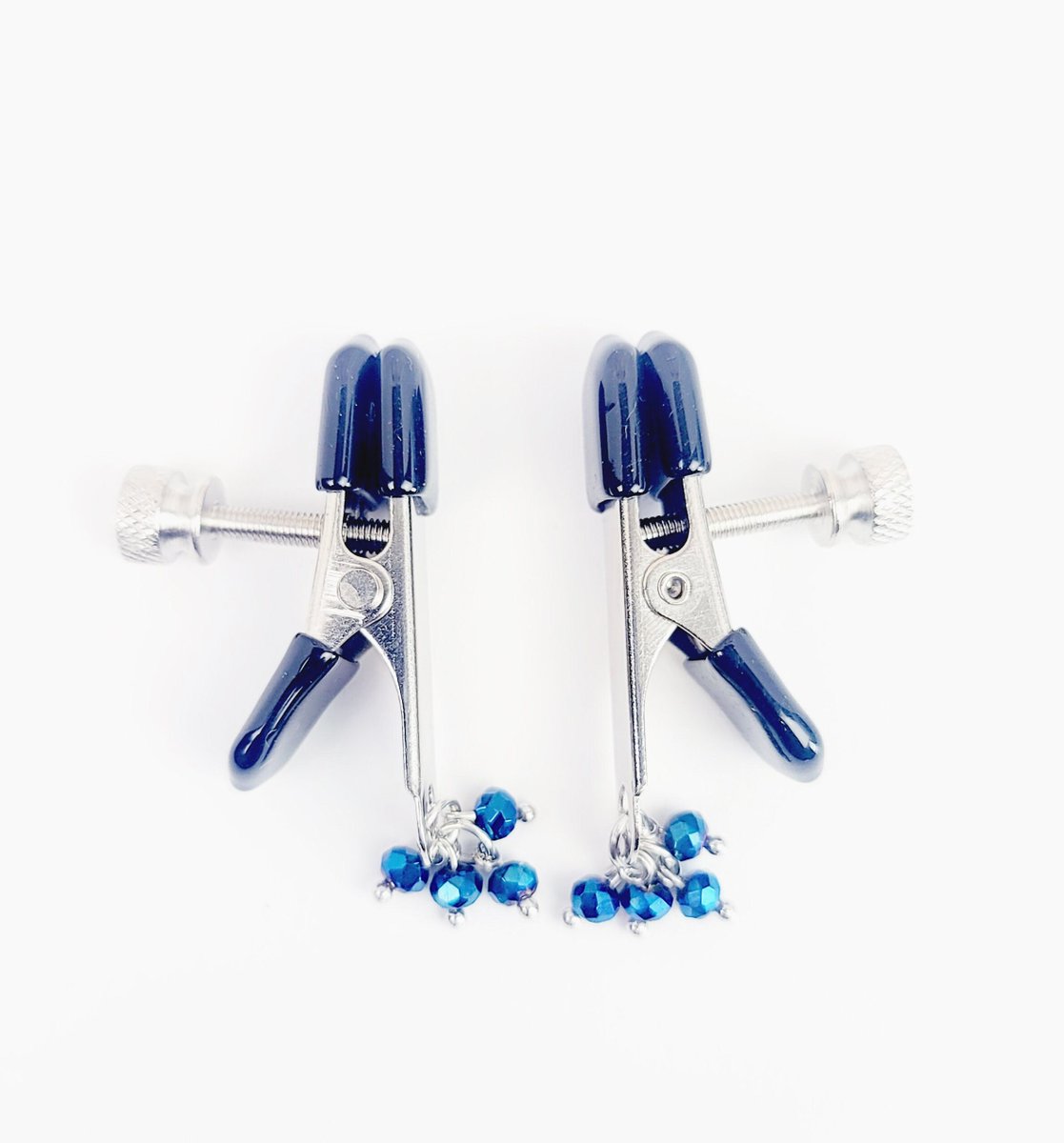 WhyBeeNormal1's tweet photo. BDSM Nipple Clamps. Adjustable Crab Clamps with Blue Beads. Sex Toy, Non Piercing Nipple, MATURE https://t.co/PHisqqIakV #maturelisting #adjustableclamps #smallnippleclamps #bdsmgear #nippleplay #crabnippleclamps #beginnerclamps #bdsmsextoy #submissivetoy https://t.co/NKOyDJk9XW