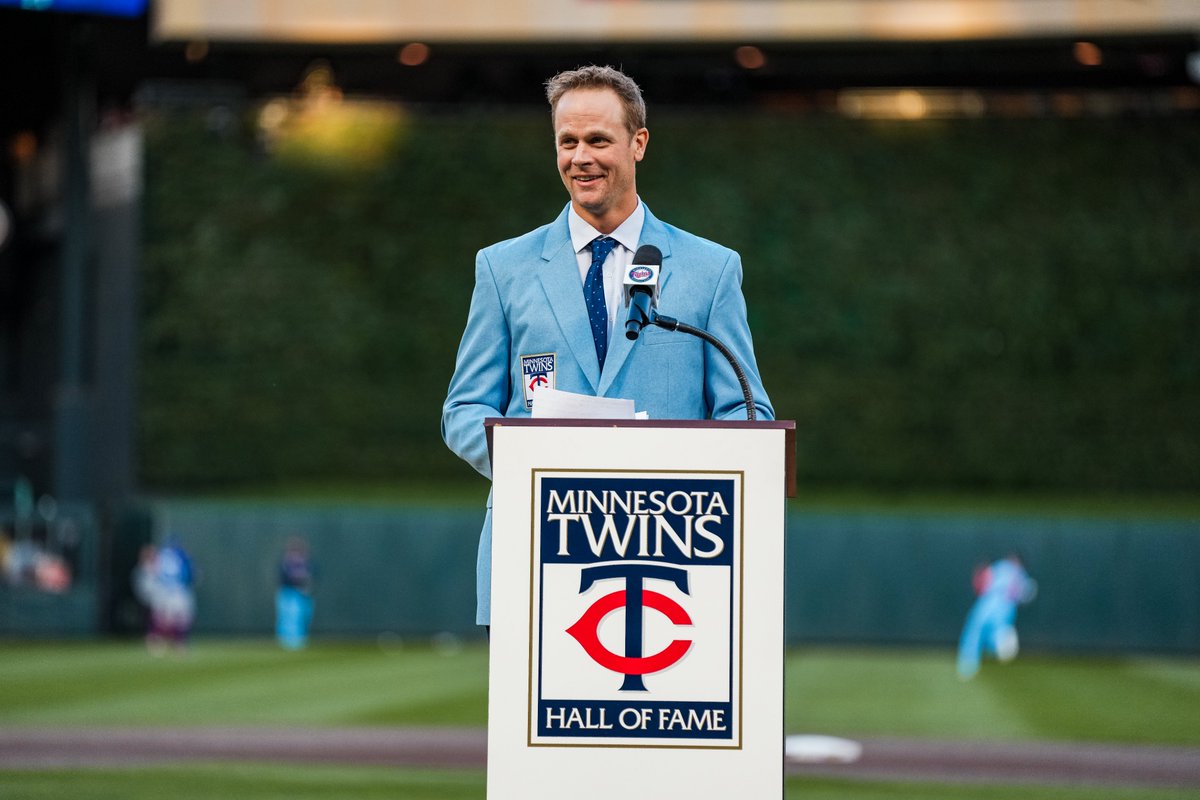 Congratulations to the 34th member of the Twins Hall of Fame – Justin Morneau! 

His rankings on the #MNTwins all-time list: 

1,278 games (9th)
1,318 hits (8th) 
221 home runs (3rd) 
860 RBI (6th)
289 doubles (6th)