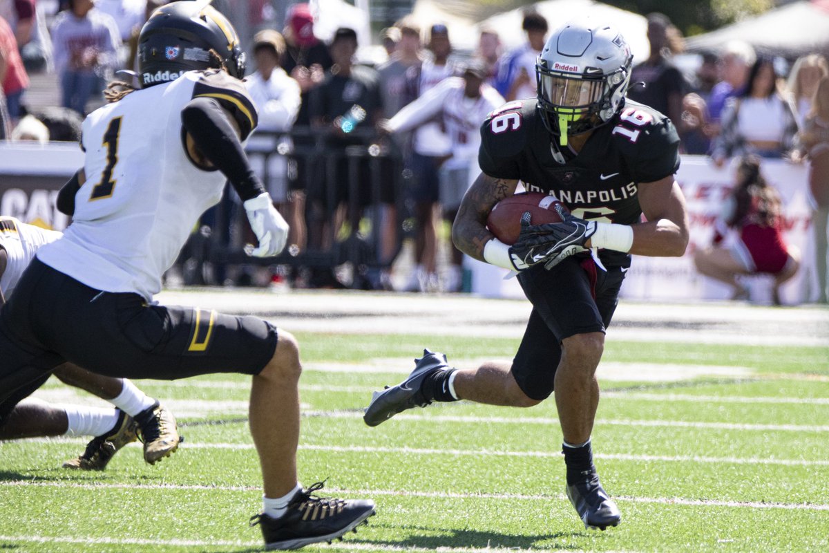 jhmusselman's tweet photo. A few 📸 from @UIndyFB’s double OT 19-17 loss to Ohio Dominican.

@UIndyAthletics https://t.co/JbS4YDhYri