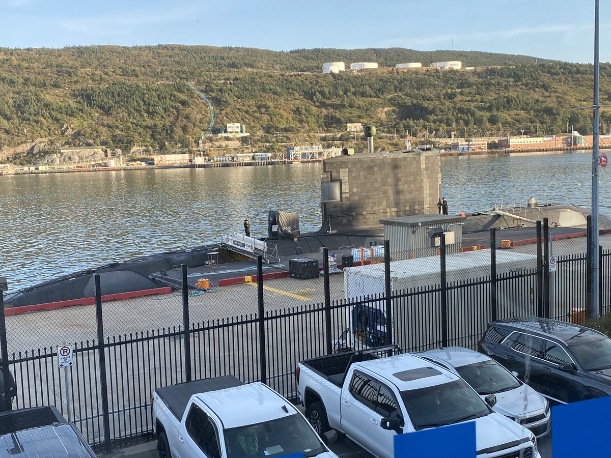 WarshipCam's tweet photo. HMCS Windsor (SSK 877) Victoria-class diesel-electric submarine docked in St. John's, Newfoundland - September 25, 2021 #hmcswindsor #ssk877

* photo posted by @DanielFingrut https://t.co/jy6tCRetQq