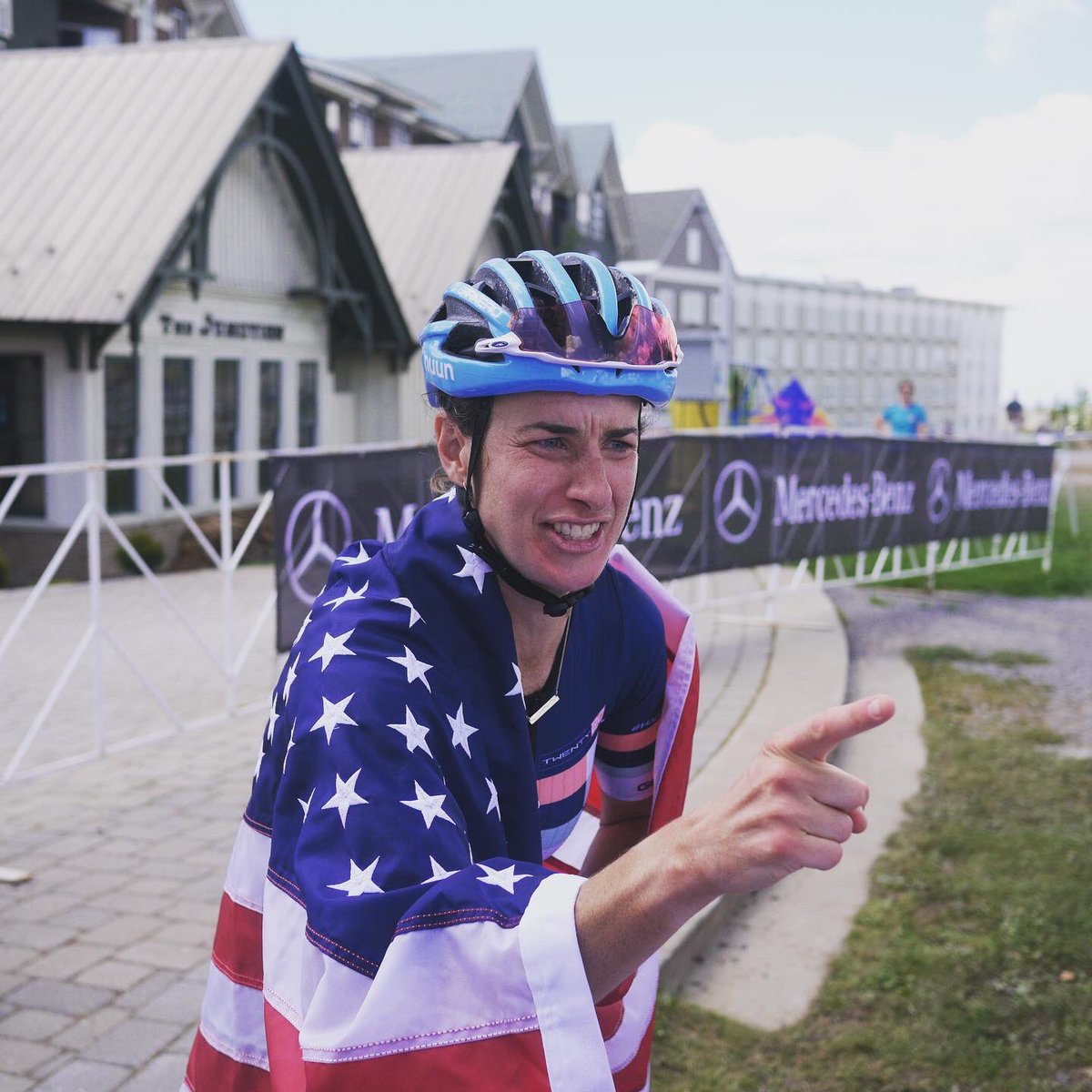 A very fun picture I snapped of @leadavisonbikes after a banger of a ride at @UCI_MTB #SnowshoeWorldCup