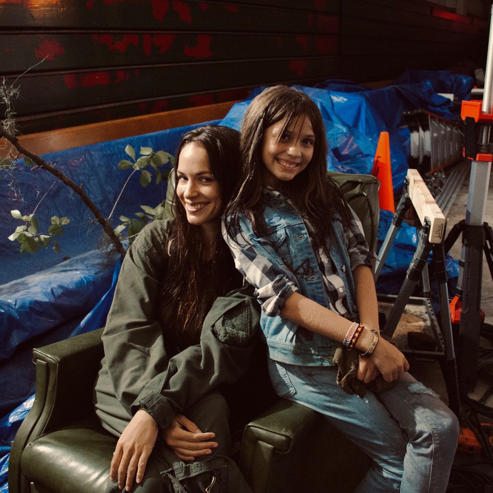 From real life mother/daughter to on-screen mother/daughter <a href="/AlexisKnapp/">Alexis Knapp</a> #kaiknapp 
as Mary Lynn &amp; Sadie in #TheAccursedMovie
#menasuvari #sarahgrey #sarahdumont #megfoster #kevinlewis #emoi #horror #horrormovies #filmmaking #onset #inproduction #scarymovie #behindthescenes