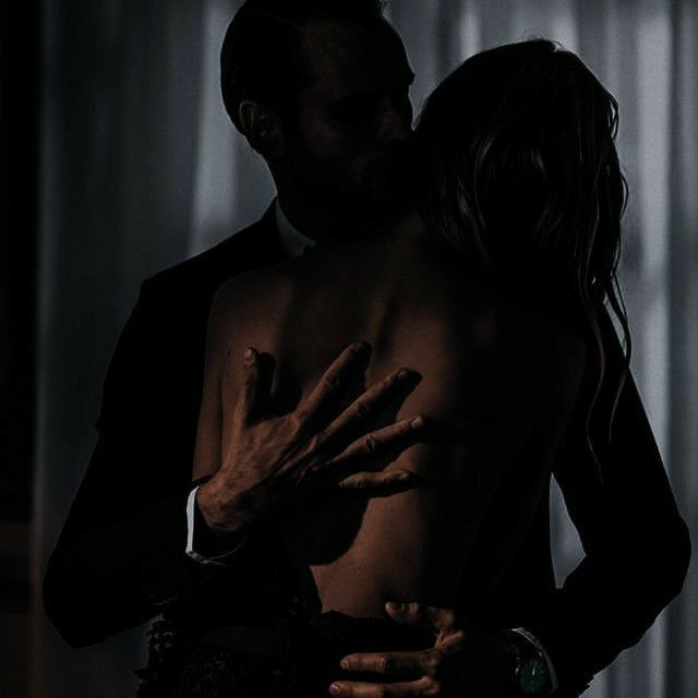 batssupremacy's tweet photo. ▪︎#corareilly #twistedpride ▪︎
Love is not about hurting each other.
But if I trust, then trust me on equal terms.
𝐑𝐞𝐦𝐨×𝐒𝐞𝐫𝐚𝐟𝐢𝐧𝐚. https://t.co/E8C7AGBXDd