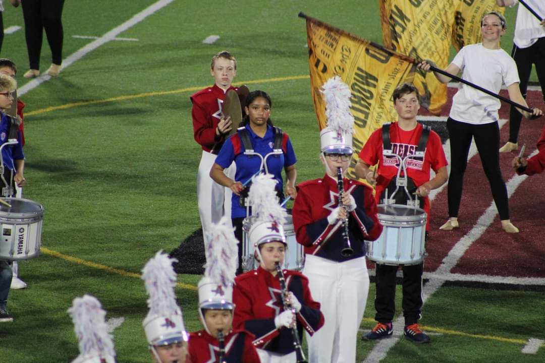 emmharris21's tweet photo. 8th Grade joined the High School Marching Band during the football game. Such an awesome night. So proud of you, Tia!! Looking forward to seeing what your high school adventures include. #tiajoleigh #drummergirl #cms #mshsband @MSHSactivities @millardcentral @PATRI0TS_PRIDE https://t.co/hROKxM9OhT