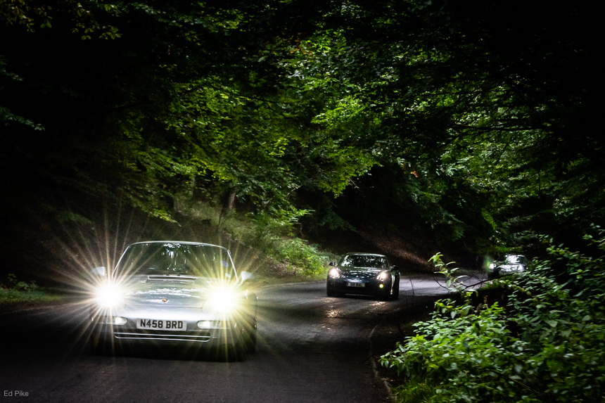 PCGB_London's tweet photo. It was empty lanes and Thames trails for our first R20 Escape since the world went upside down. So good to be out leading drives once more. Yes, drives are back!

@pcgb @PorscheGB #Porsche #London #getoutanddrive #outlaw #aircooled #outdriving https://t.co/pCCzezrAs2
