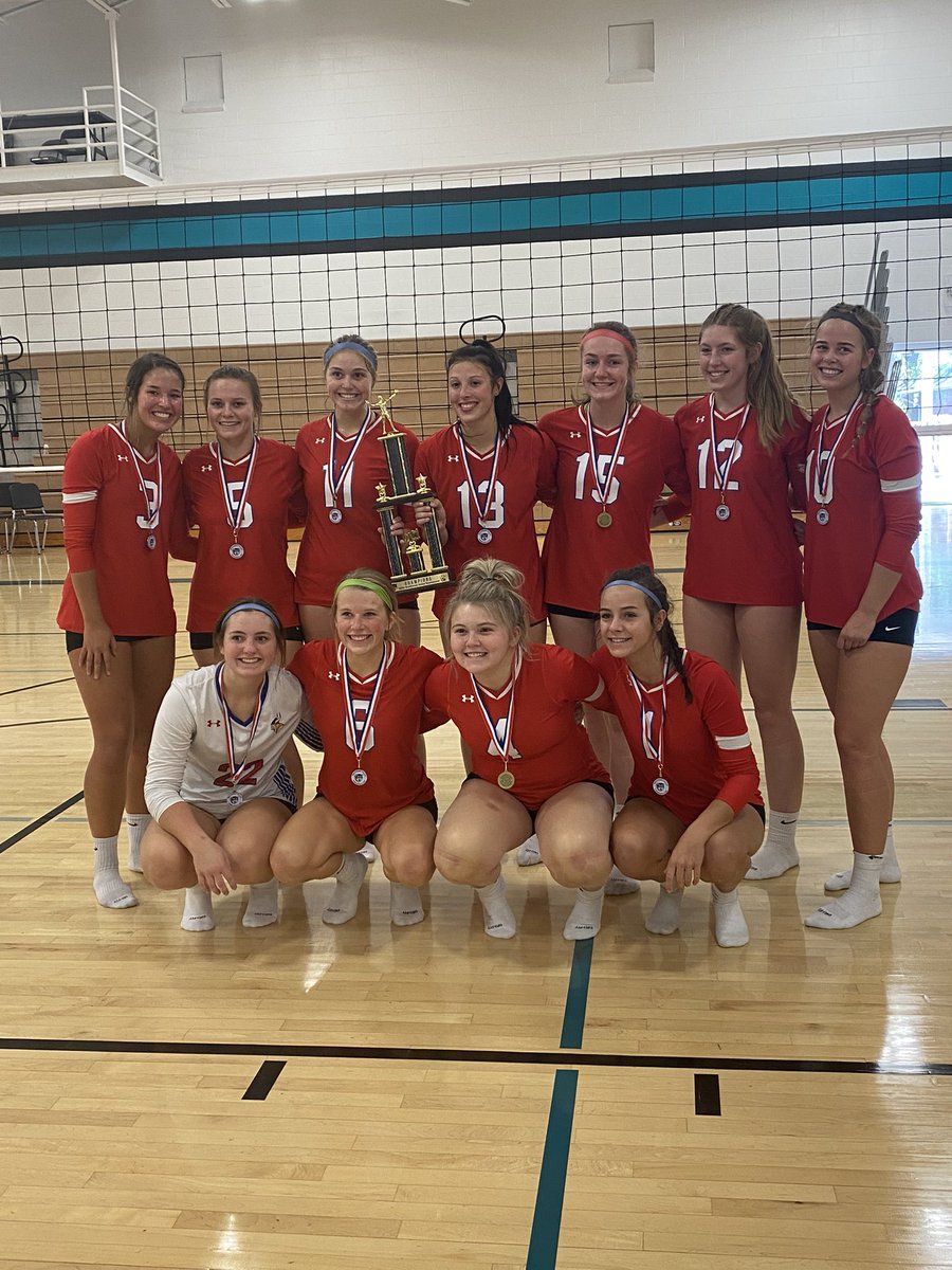 Lady Vikes go 6-0 without dropping a set to win the Southwest Valley tournament!