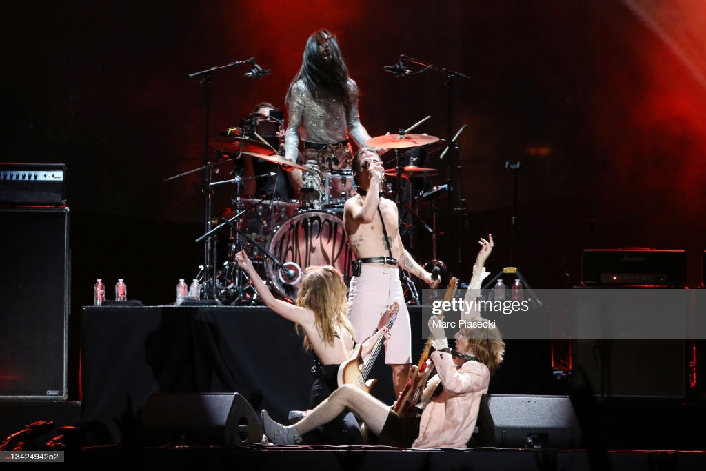 portalmaneskin's tweet photo. 📸• Maneskin performando em Paris, para o #GlobalCitizenLive! https://t.co/VSj2yUjBQ6