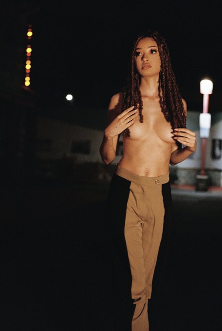 ma kan je bi ogbono https://t.co/k4j5xJe69U<a href="/tag/cum4k"class="tags"><span>#cum4k</span></a>