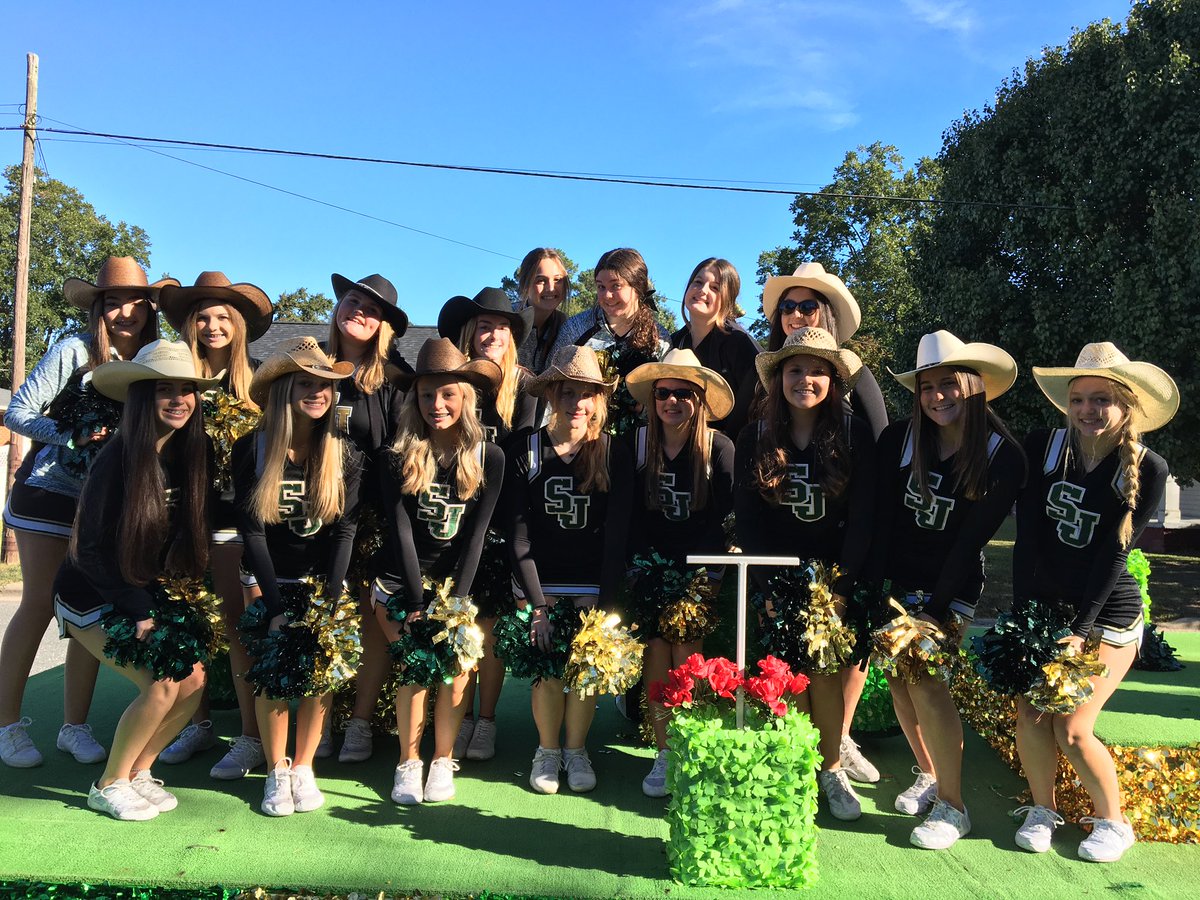 South Cheerleading tweet media