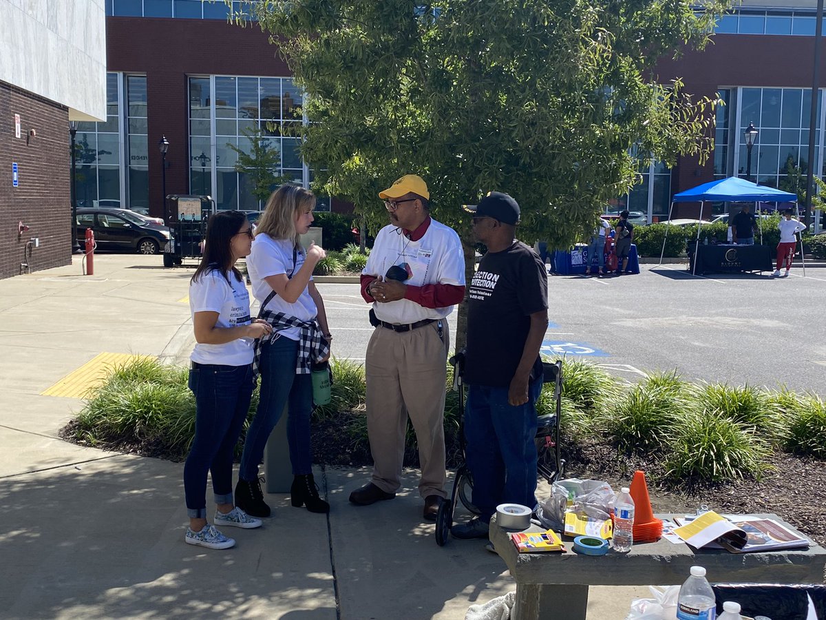 DefendCSRA's tweet image. The Law Office of the Public Defender (Augusta Judicial Circuit) hosted a fantastic community resource fair! Thank you to Bessie, our amazing AmeriCorps VISTA intern, for putting this together.