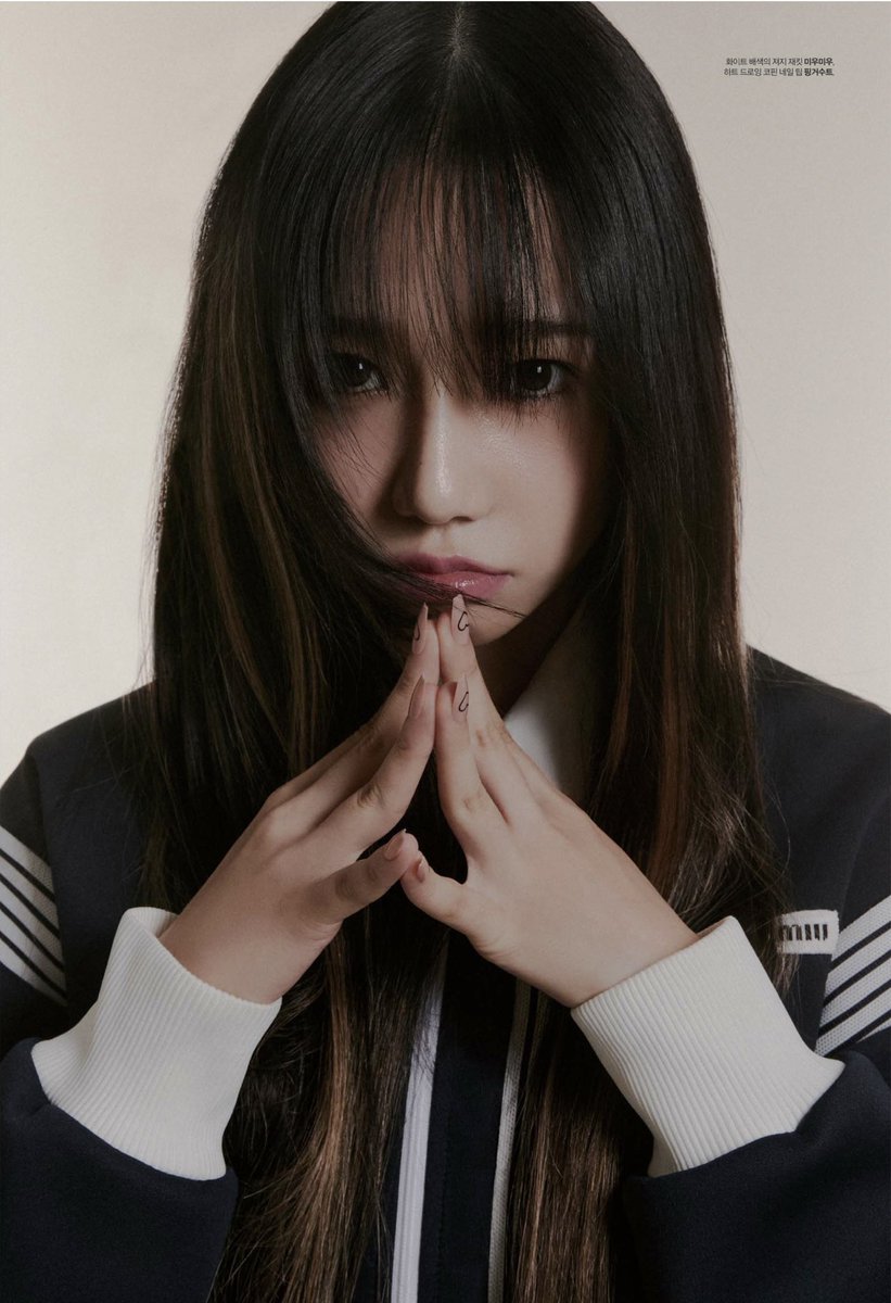 JoYuriBR's tweet photo. 📃 #TRAD | 25.09.21 – Entrevista da Yuri para a revista '1st Look' (1/5).

"(…) A responsabilidade aumentou a cada dia com os meus 20 anos."

#유리 #YURI #조유리 #JOYURI #チョユリ @JOYURI_offcl https://t.co/ymUYLOC8Yx