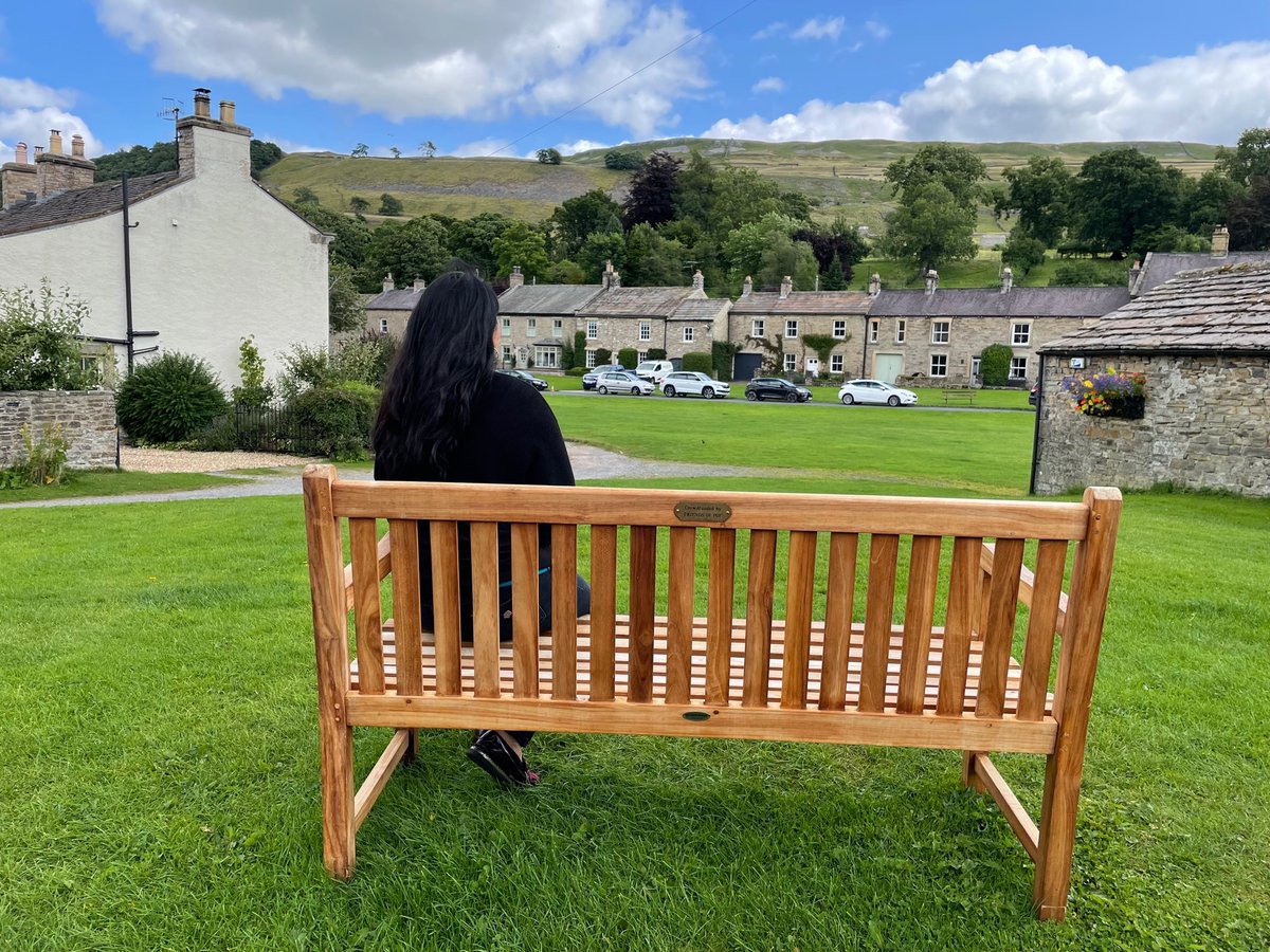bobholidays's tweet photo. Another day, another bench with a view! #WestBurton #YorkshireDalesNationalPark #MoreFunInYorkshire @MyFaveBench https://t.co/KOw3WBxZop