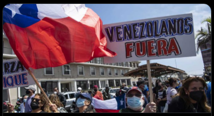McboSwinger's tweet photo. #Venezuela recuerda bien esta imagen no la olvides... ya nos haremos respetar de nuevo... #putos chilenos https://t.co/bS0lgTx8AX