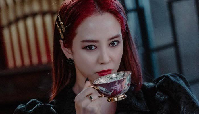 smappsocial's tweet photo. The Witch's Diner 🖤🤍 https://t.co/ZTpaaTCZp2