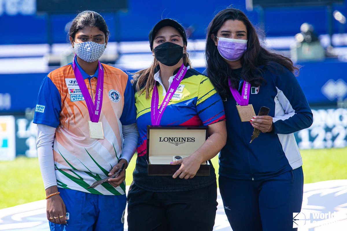 septima_linea's tweet photo. La arquería #AndreaBecerra conquistó la medalla de bronce en la prueba individual del arco compuesto femenil en el Campeonato Mundial #Yankton2021.
La mexicana se impuso en muerte súbita a la representante de Eslovenia Toja Ellison, luego de empatar a 146pts https://t.co/VyqzhTp56S