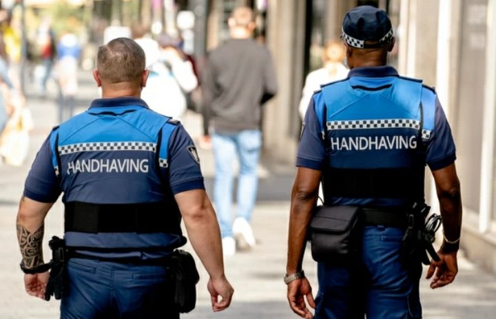 Arnoud van Doorn tweet media