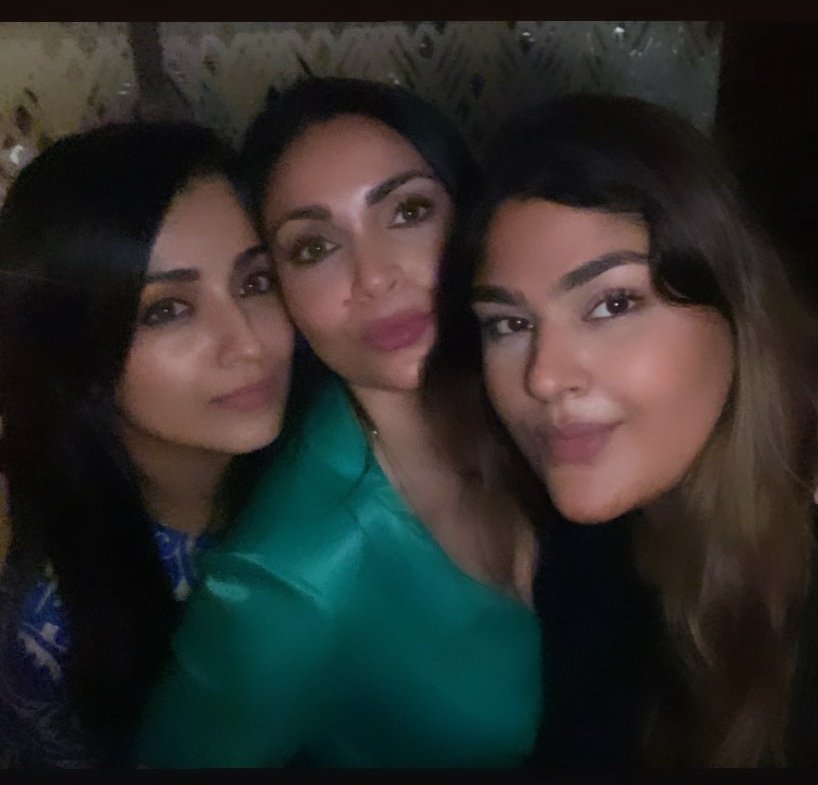 FAKJGYfVEAkrLAa?format=jpg&name=900x900