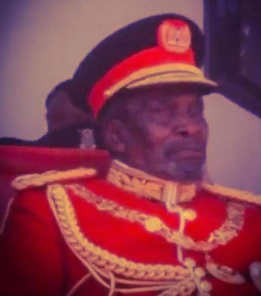 ShaleYare's tweet photo. Never saw Moi and Kibaki in this outfit.
Have you? https://t.co/EALEU3PthB