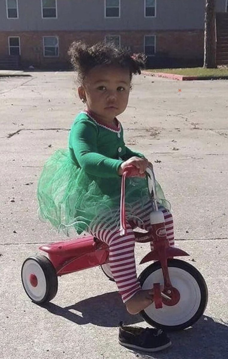 LAhWiLL985_'s tweet photo. a simple like &amp; retweet could save this little girl life💕

please God’ bring her HOME 🏡 https://t.co/vPC7wRABkh