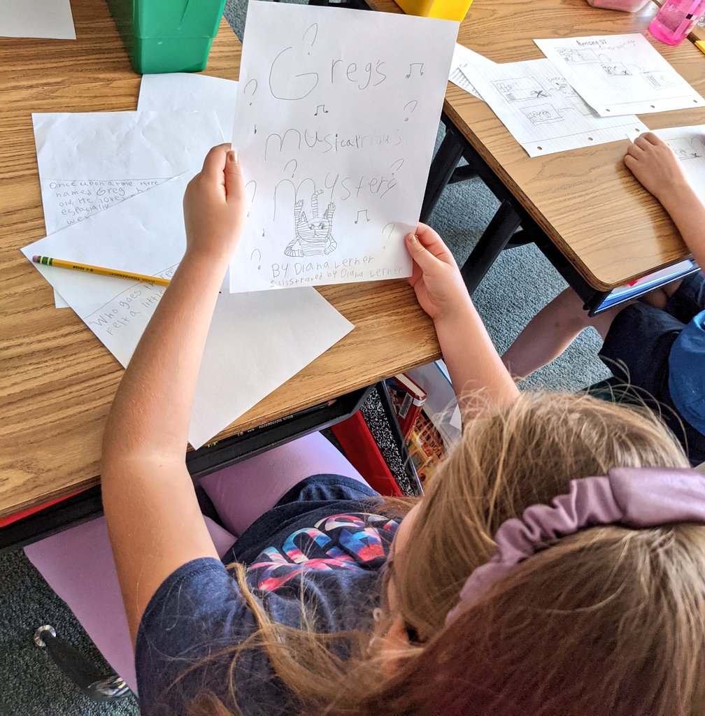 MsKeshava's tweet photo. We love independent writing time! Our #ProudPuma writers love creating their own books to share with classmates #PumaPress https://t.co/fuwaztR1xs