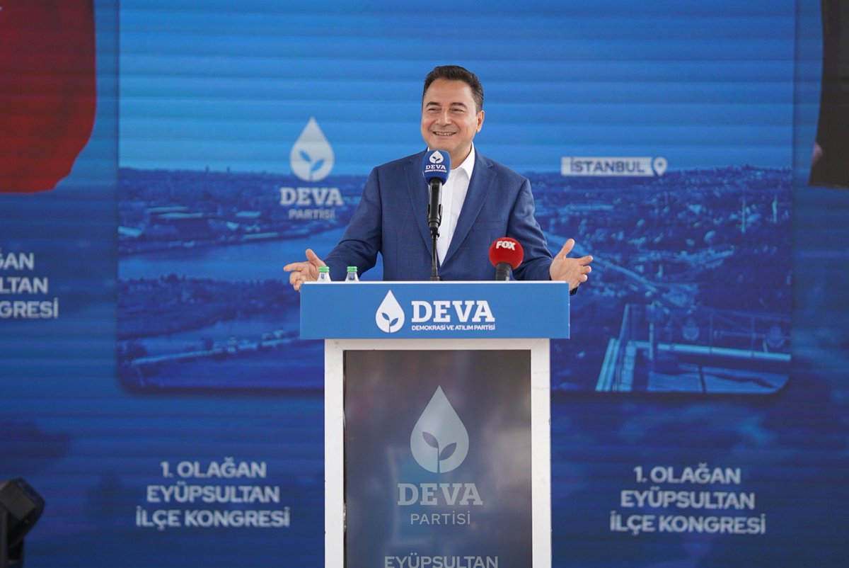 alibabacan's tweet photo. DEVA damlalarını İstanbul’un her yerine ulaştırmaya hızla devam ediyoruz.

İstanbul’da adım atılmadık, mahalle, cadde ve sokak bırakmayacağız demiştik. Bugün de Eyüpsultan İlçe Kongremizi yoğun bir katılımla ve coşkuyla gerçekleştirdik.

Eyüpsultan'a ve İstanbul'a hayırlı olsun. https://t.co/XVcHePNzz2