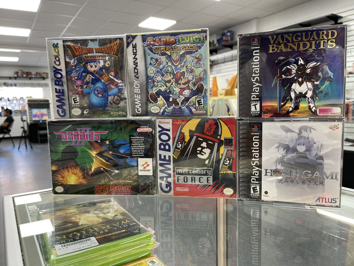 New stock available. All #cib (complete in box). A bit of #snes #gbc #gba #ps1 games and more. 

#gamingcommunity #retrogamingcommunity #retro #retrocollective #retrogaming #retrocollecting #oldschoolgaming #oldschoolgames #brooklynvideogames ##brooklyngamesandarcade