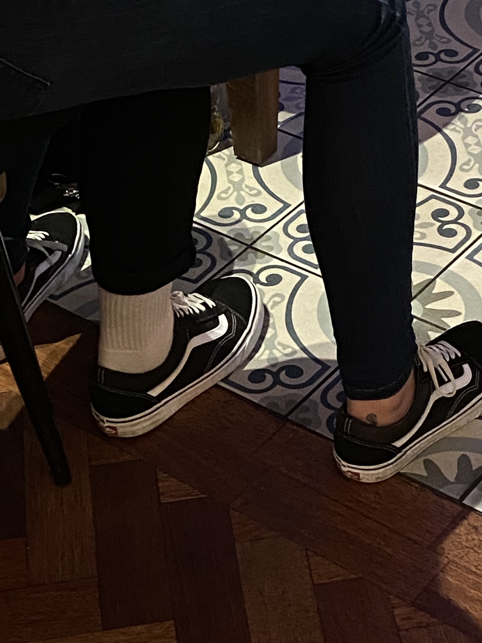 Leggings with vans tumblr cheap