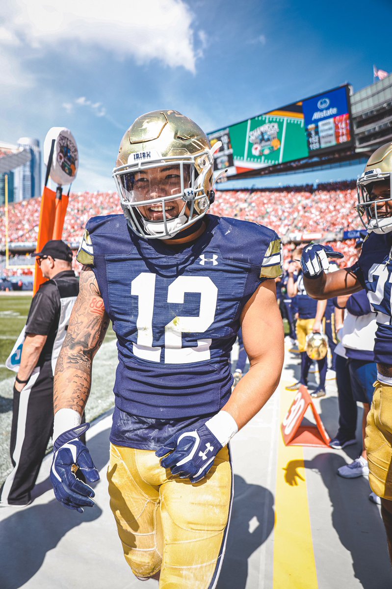 NDFootball's tweet photo. jump around 

#GoIrish https://t.co/ioJClRS78V