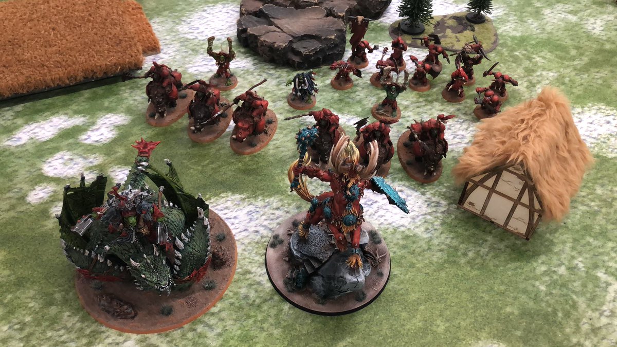 _Alex_Beltran's tweet image. Great game at today’s tournament at my local store. My KO managed to fight off the forces of Destruction. In the end, Kragnos died on an epic battle against Gotrek. Great day for the forces or order!! #AoS #WarhammerCommunity #goblintrader #warhammer