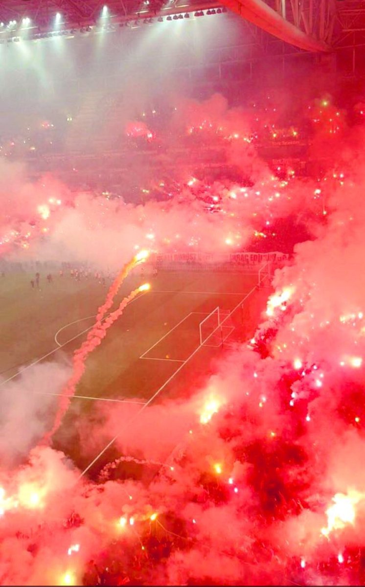 Yer Ateş Gök Ateş Şanlı Galatasaray ♥️💛 
#BugünGünlerdenGALATASARAY #GSvGÖZ
#hedef23