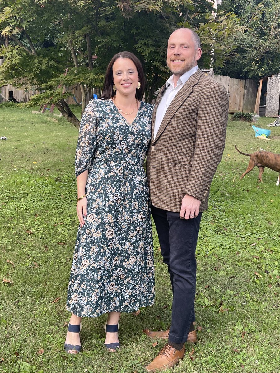 kgcarney's tweet photo. All dressed up ⁦@TPCarney⁩ https://t.co/RLQX3PNmez