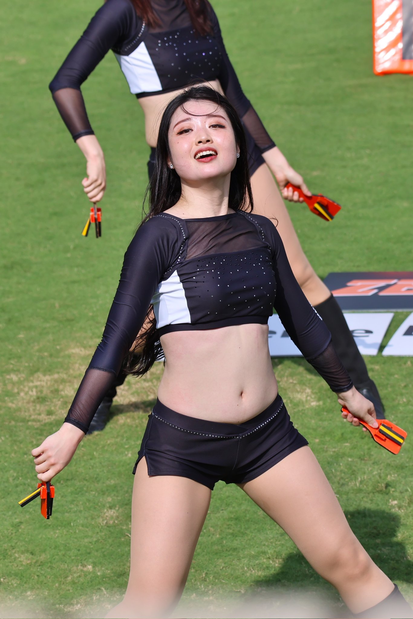 Ｎ #プロフ必読m(__)mさん専用 チアクラブS 舞77 藤倉麻衣 (中日ドラゴンズ/チアドラゴンズ 2014)】BBM プロ