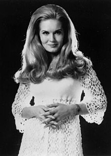Happy Birthday  Lynn Anderson 