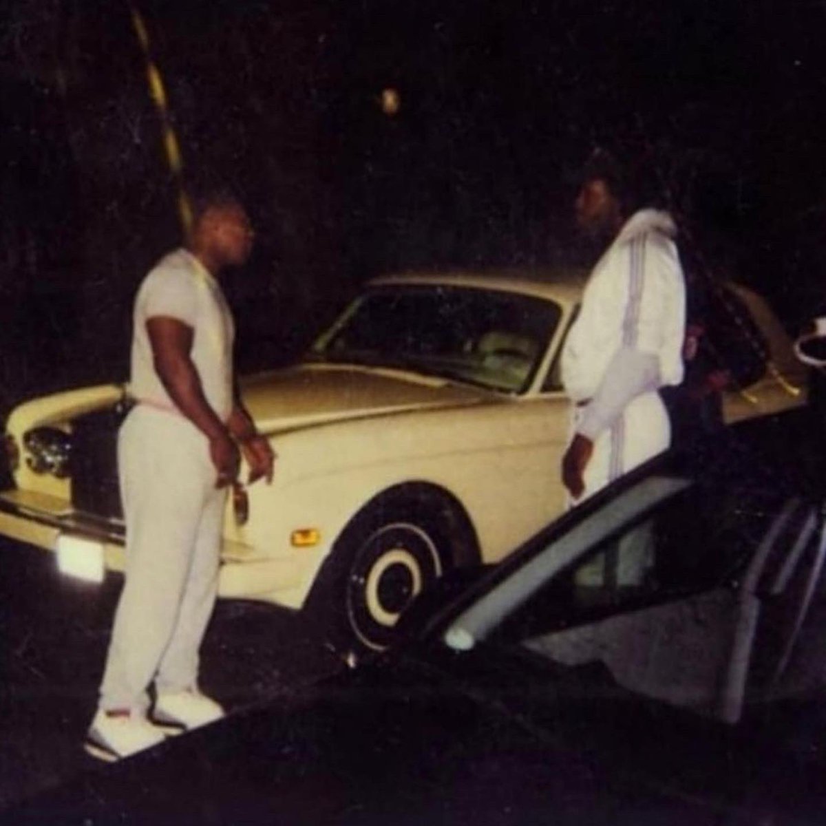 timelesssports_'s tweet photo. (1988) Mike Tyson beats up boxer Mitch Green on the streets of Harlem.

“I thought I killed him, I was so scared ... I was so happy the next day in the papers they showed his eye, because I knew he wasn’t dead then.” https://t.co/6FEd50zVGe