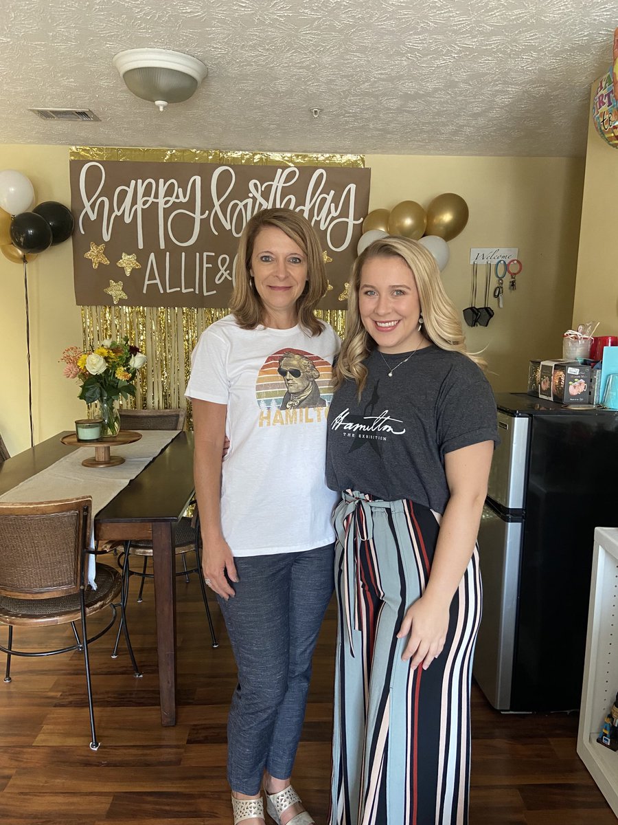AshliWilkins6's tweet photo. Wishing my beautiful daughter ⁦@alliewallytally⁩ a Happy National Daughter’s Day! I am a truly blessed mom! 💕❤️ https://t.co/2ErxI5M0Iv