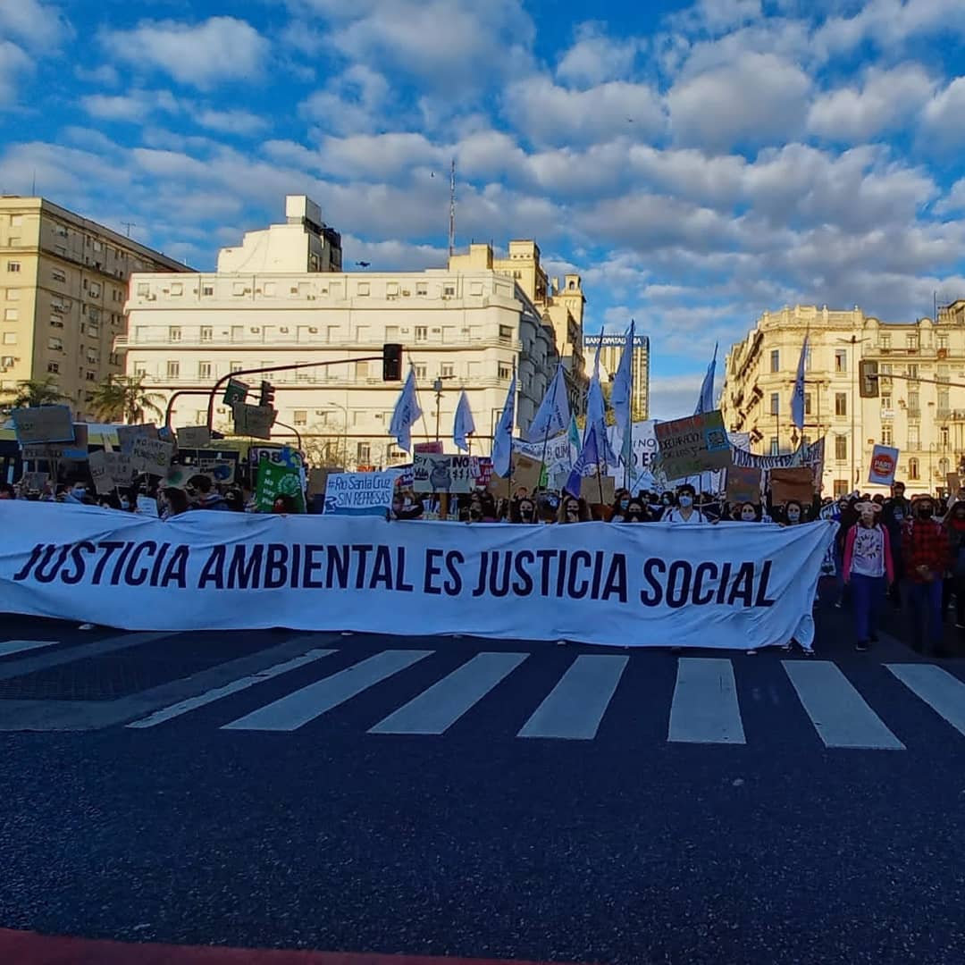 ForoParque's tweet image. #24S- 8va Marcha Global por el Clima✊💚

📣🌍Nos manifestamos en el congreso junto a las organizaciones ambientales y autoconvocadas para que se escuche nuestra voz y se visibilice la crisis climatica.

📢El accionar debe ser ahora, el MOMENTO ES AHORA, #JusticiaClimaticaYa‼️