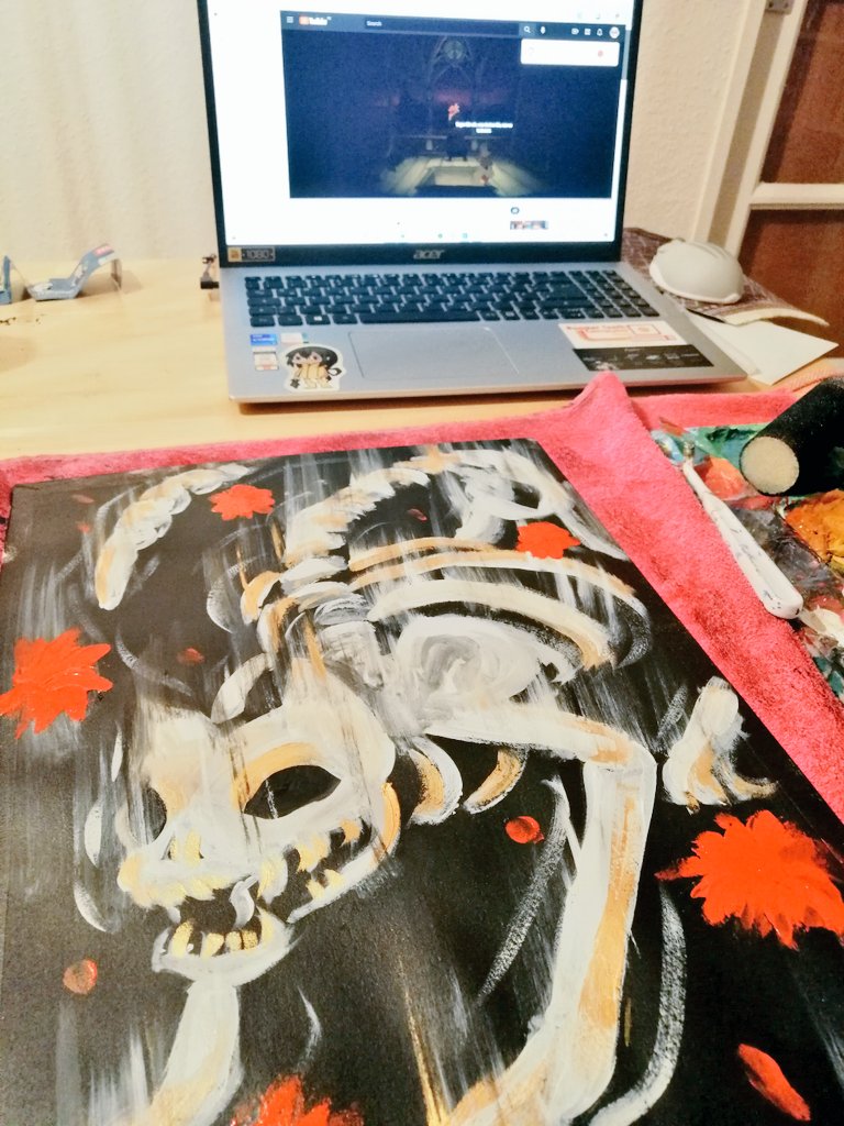 royakaeppchen's tweet photo. Late night session mit #gibbous LP von @Gronkh und meinen Acrylfarben. 🎨
.
.
.
#art #painting #catskeleton #spookyart https://t.co/lBXiiz5RM9