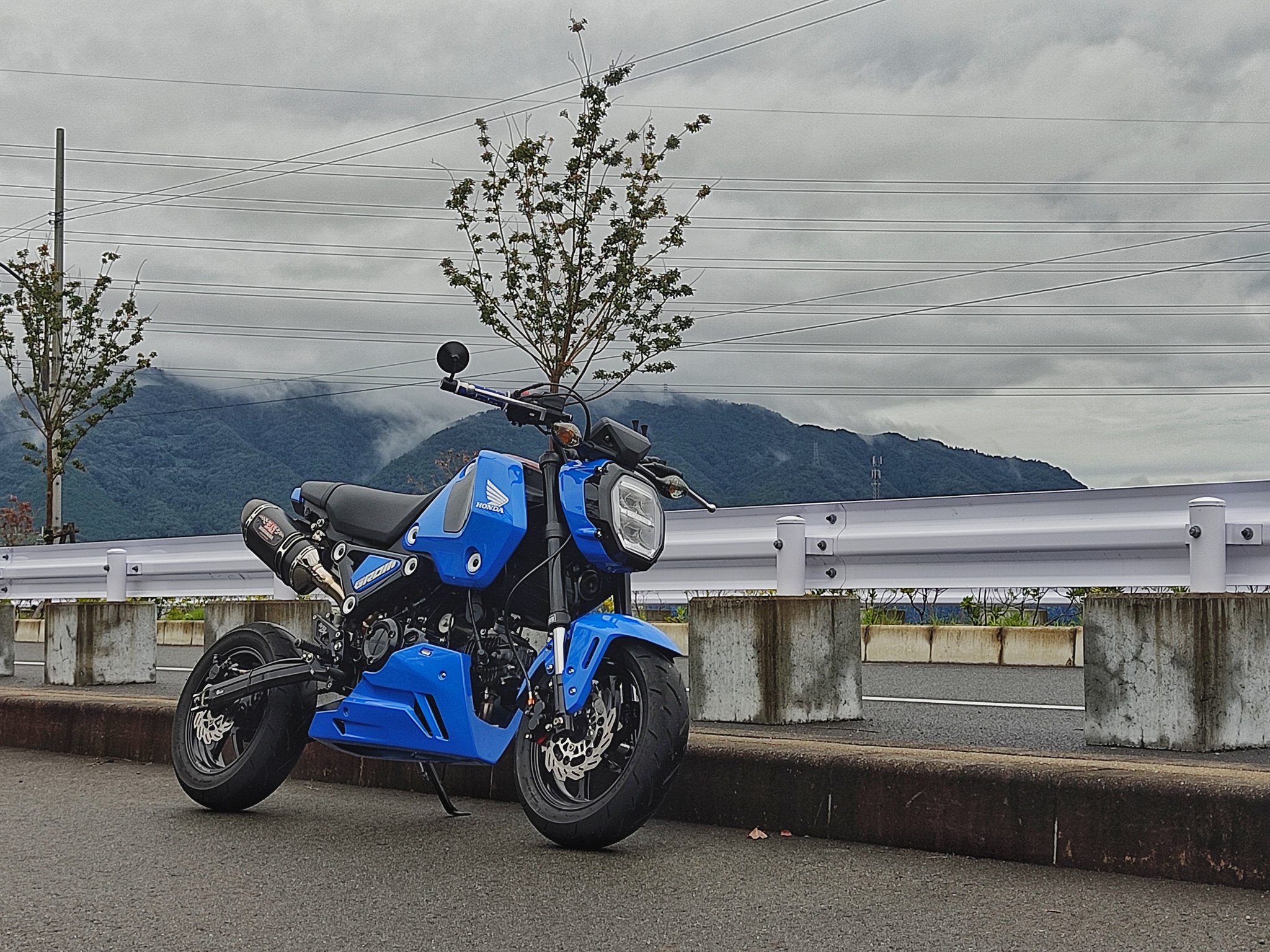 愛用 無限 グロム カウル バイクウエア 装備 Sps Priority Co Il