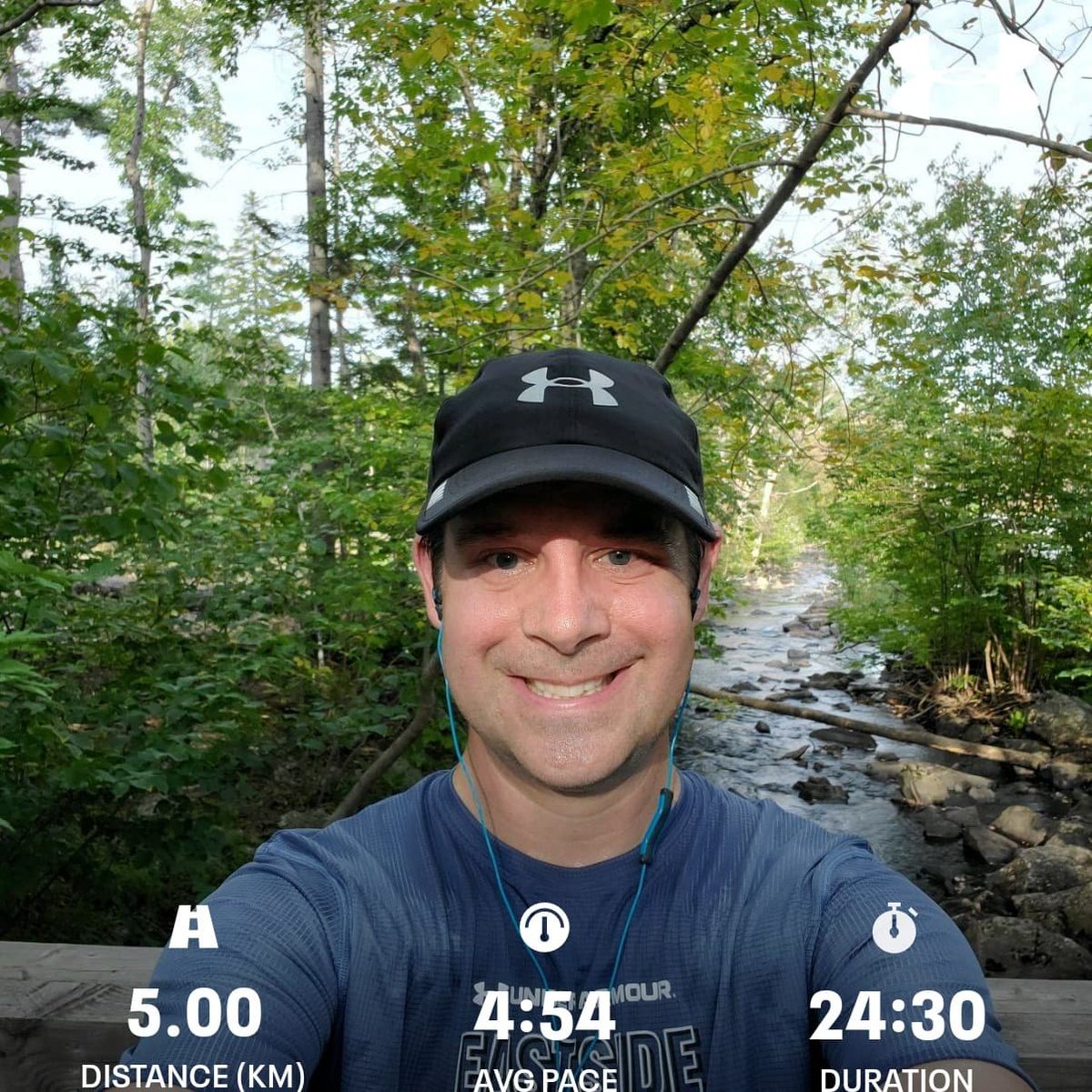 AndrewRPepper's tweet photo. Got my 5km run portion in today for the #UAEastside5k-10k challenge. Discovered some new trails in @westbedford . So blessed to be able to run. #runningisgoodforthesoul #Halifax #runcrsvirtual https://t.co/YCcpc3Y5ck