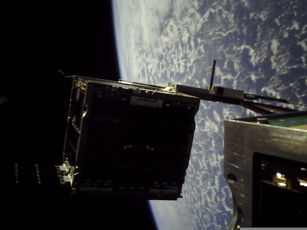 A controlled separation of Australia’s M2 cube satellite 🛰️ in space was a recent success for Australia’s space capability – with the satellite capturing a photo of the momentous event. 👏 

📖: bit.ly/3o0ferC

<a href="/UNSWCanberra/">UNSW Canberra</a> #AusAirForce #YourADF