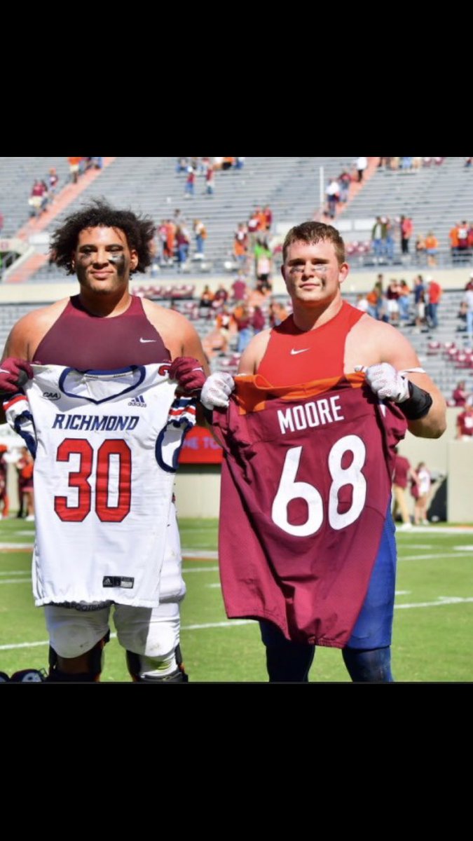 RoederJason's tweet photo. Awesome to see former Patriots @KadenMoore64 and @TWheels24 catching up after a hard fought game. OW https://t.co/NMkt6Wzl3s