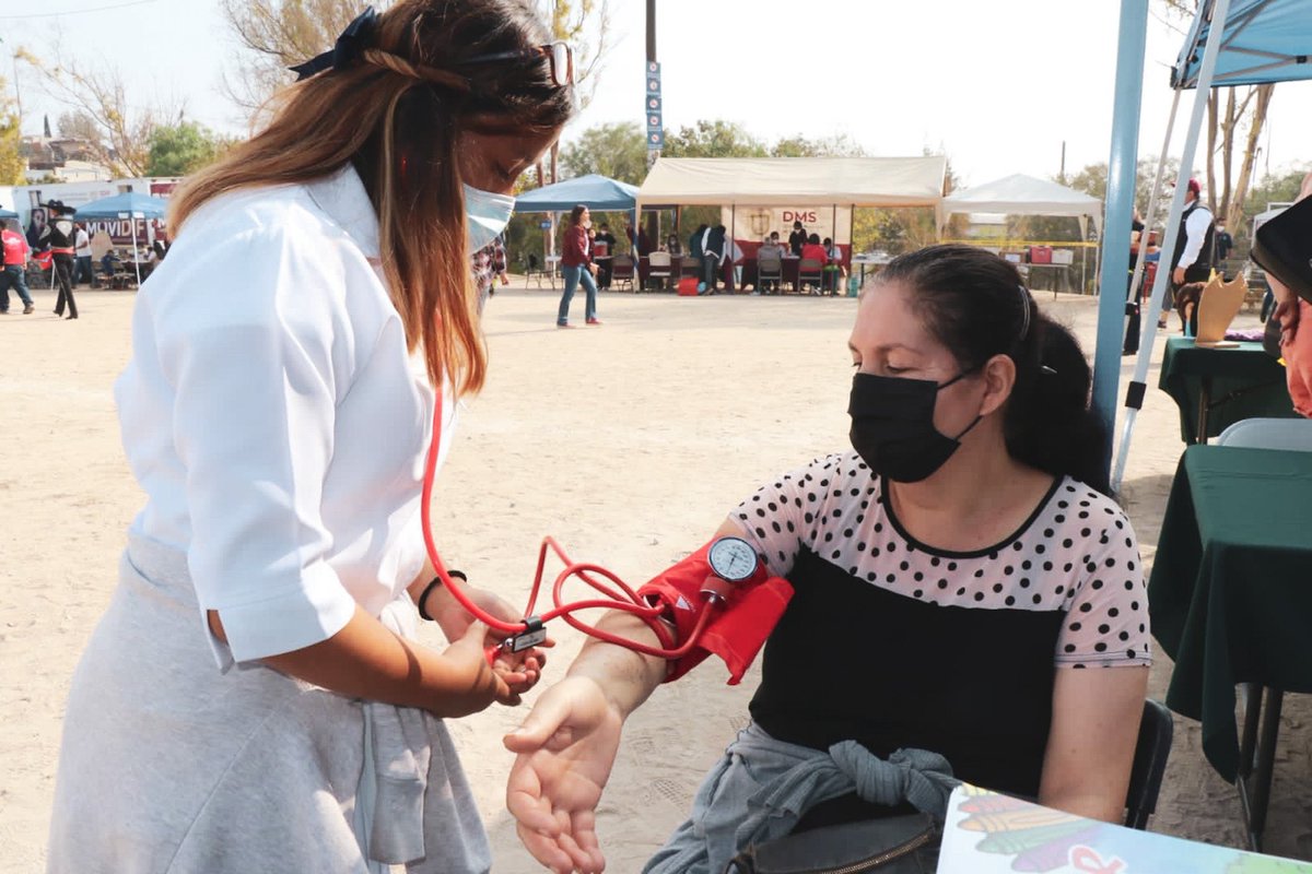 MacfarlandRuiz's tweet photo. El día de hoy dimos fin a las Macro Jornadas de Salud y de Servicios, en las que entregué apoyos y se acercaron diversos servicios a todos los asistentes. https://t.co/AS5EBSYrB1