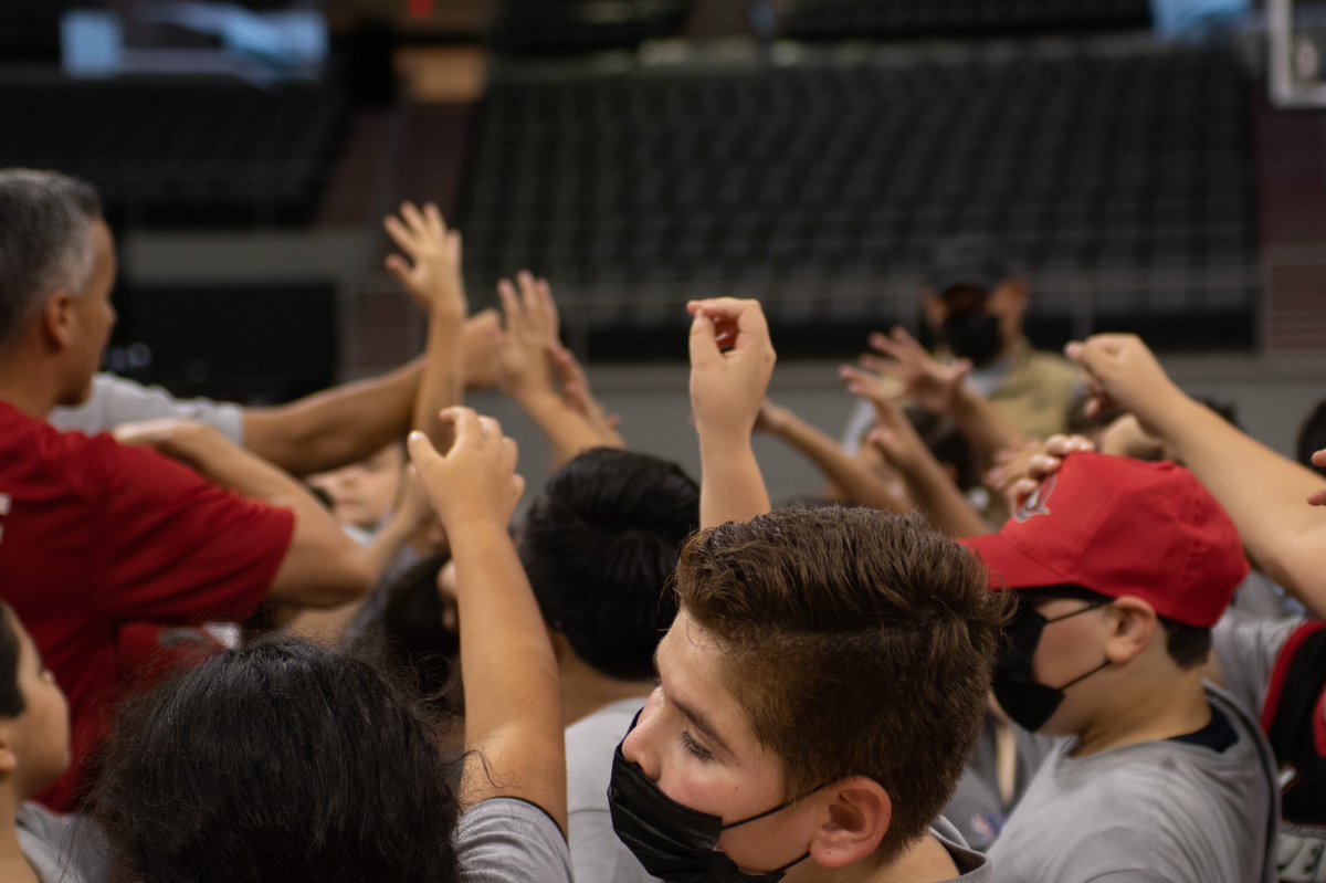 RGVVipers's tweet photo. Our ππ’π€π¬ ππ° ππ’π΄π¬π¦π΅π£π’ππ Jr. NBA Camp was a huge success! It was great seeing all the kids putting in the work and enjoying themselves. #FanFest
#TEAMRestart #GLeagueRestart #BackToBasketball #JrNBA #RGVVipers #NBAGLeague https://t.co/AUv5K0cdU5