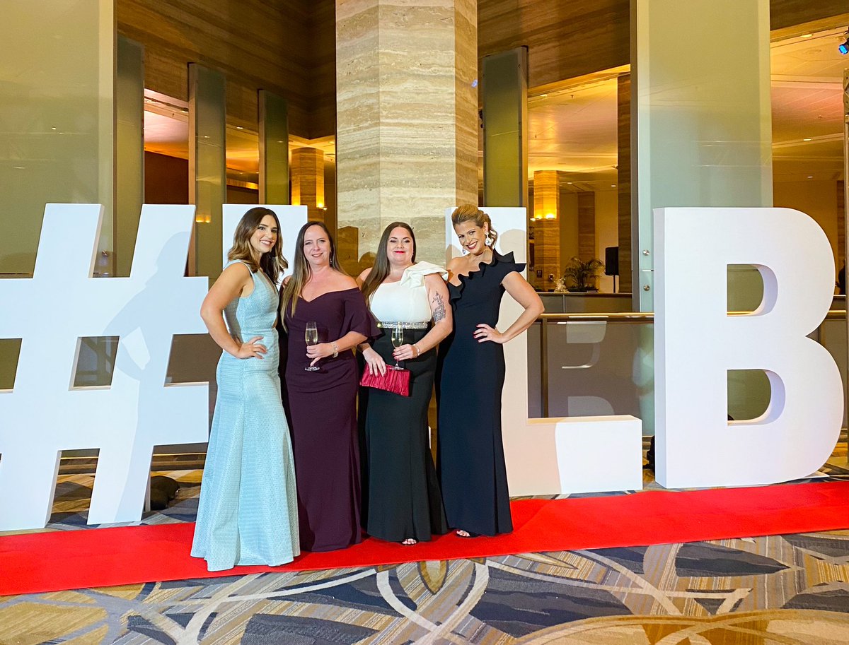 LiveLikeBella's tweet image. And so it begins! Guest are starting to arrive and are making their way to cocktail hour. 
#BellasBall2021