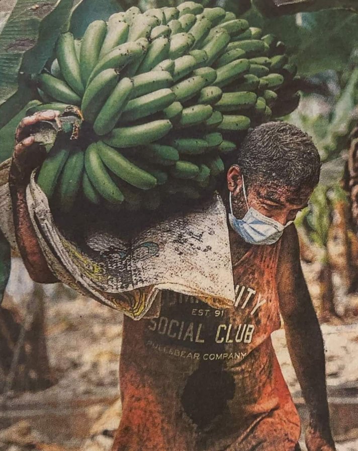 Pues yo pienso que esta foto debe ganar el World Press Photo 2022. Es brutal por su significado, dureza, por lo que emite.... #Lapalmaerupcion #LaPalma #LaPalmavolcan #Worldpress