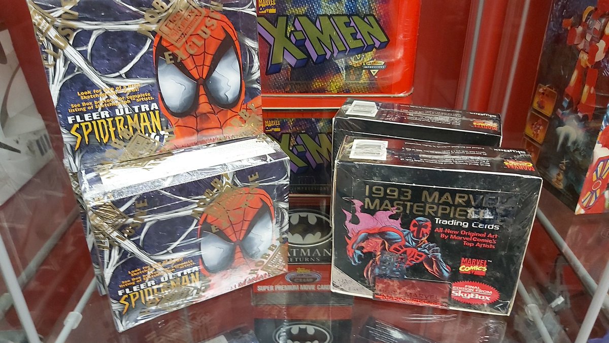 alphacomics's tweet image. Have we mentioned we have comic cards as well.  #marvwlmasterpiece #ultrafleer