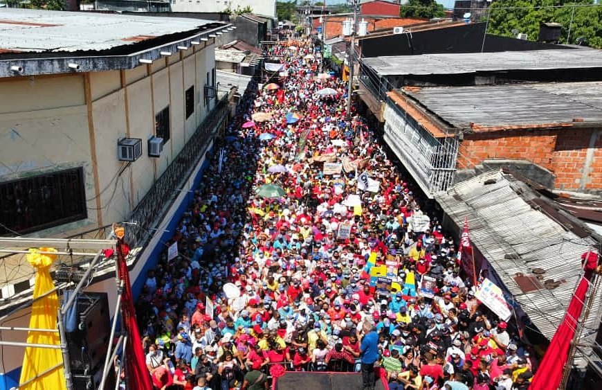 La Esperanza se sigue construyendo con la alegría del Pueblo del #Táchira. ¡57 días para la Victoria contundente! 

#AmemosAlTáchira💛🖤❤️ 

<a href="/dcabellor/">Diosdado Cabello R</a>
<a href="/PartidoPSUV/">PSUV</a>