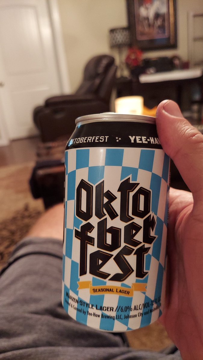 x3441718's tweet image. The beer of choice for the game. This is one fine beer! #yeehawbrewing