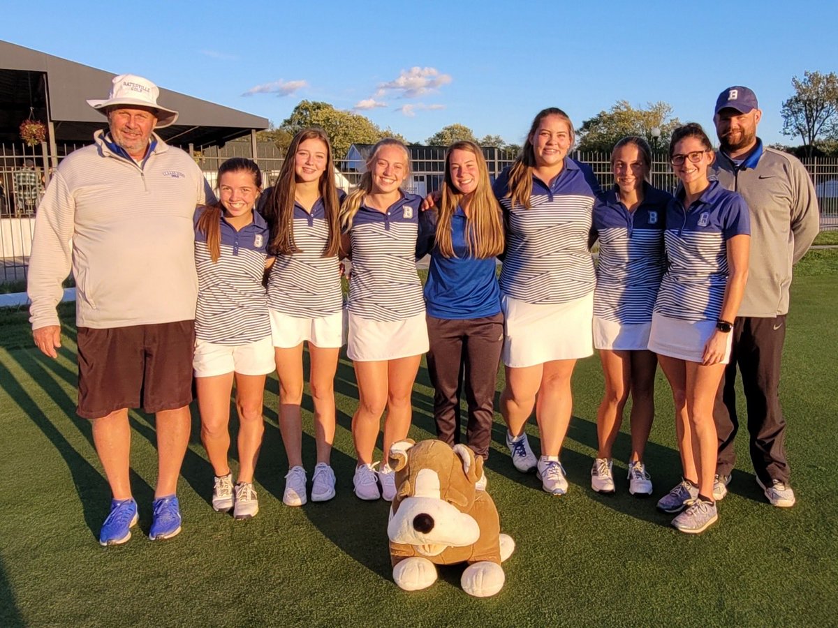 BulldogsBville's tweet photo. Lady Bulldogs earn a berth in IHSAA Golf State Finals with a third place finish at the Lapel Regional. https://t.co/BgUS5lihvm